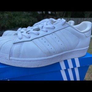 Adidas Originals Superstar Sneakers Size 6
